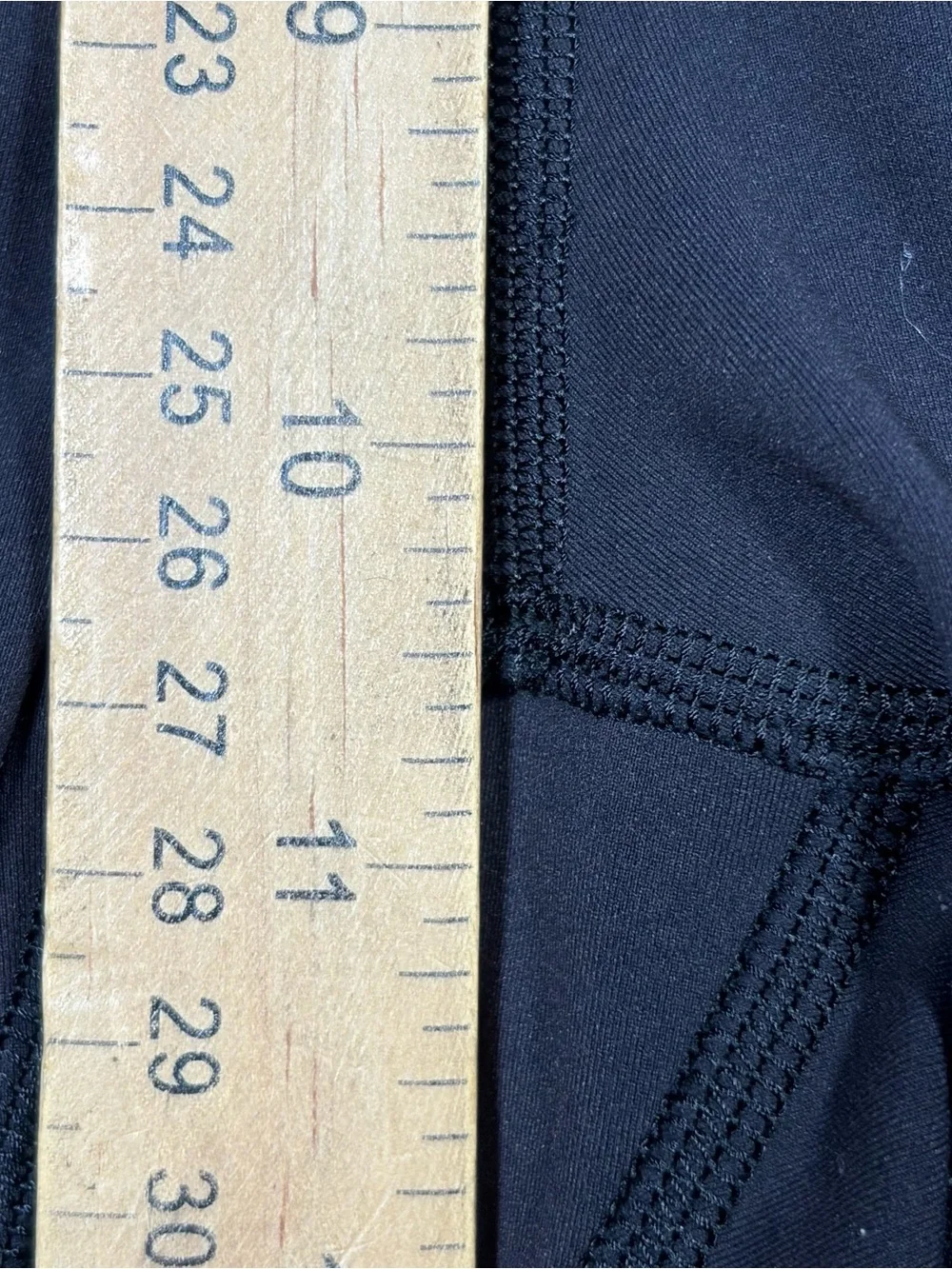 lululemon athletica pre owned